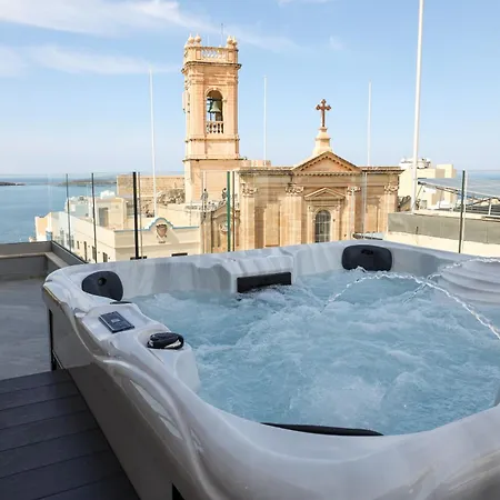 아파트 Sea View 2-bed With Private Jacuzzi Terrace *